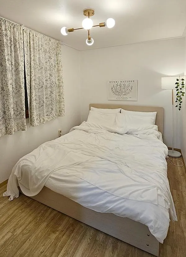 Hue Stay Hongdae Seúl 0*,